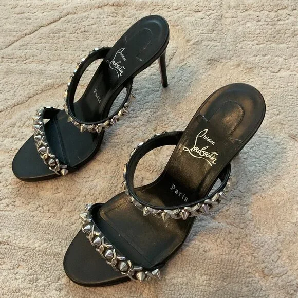 Christian Louboutin Just Chain Heels black - Picture 6 of 9